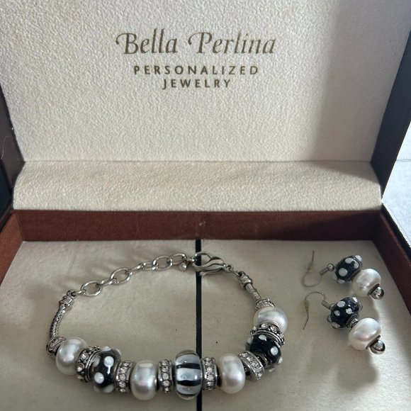 Bella Perlina - Beaded Bracelet and Earrings - Picture 1 of 1